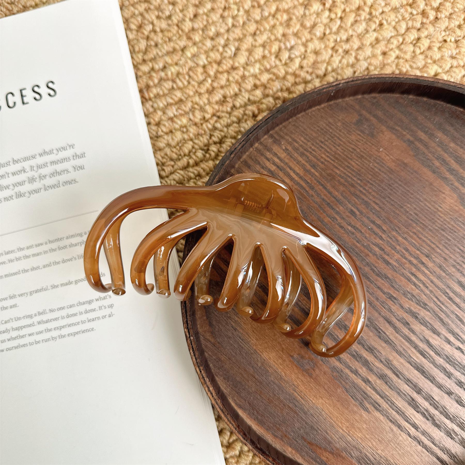 

Большая французская заколка для волос «Хризантема» — простой, универсальный аксессуар для волос «Акула»