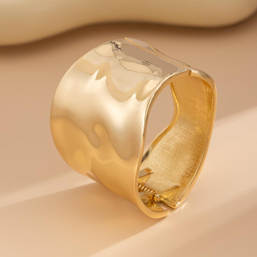 Wind Liquid Metal Folded Bracelet Bracelet Fashion Texture Glossy Spring Bracelet Women