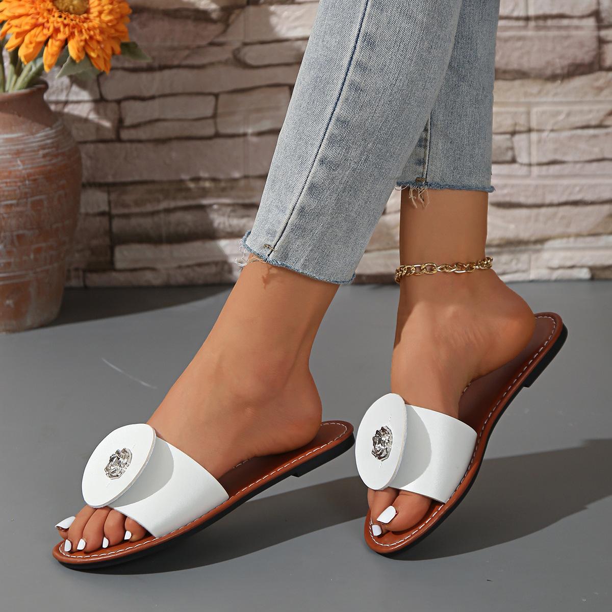 

Модные нескользящие мягкие тапочки на плоской подошве женские 2025 новые однотонные домашние тапочки кэжуал с круглым носком и крутым дизайном 43 белый