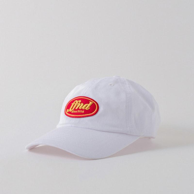 Human & Cat FFOUND VINTAGE WAPPEN BALL CAP / WHITE