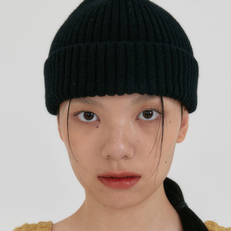 

EENK ZEXXY Classic Wool Beanie - BLACK OS