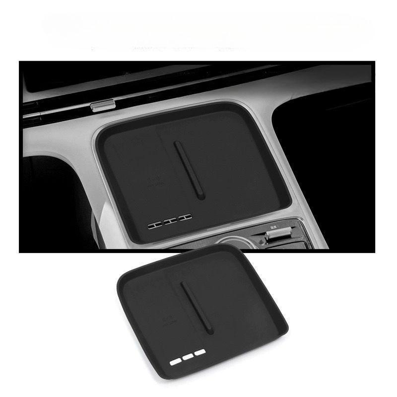 Pour Geely Starray Em-I Boîte de rangement d'accoudoir de console centrale Plateau central en ABS Chargeur sans fil Organisateur Accessoires