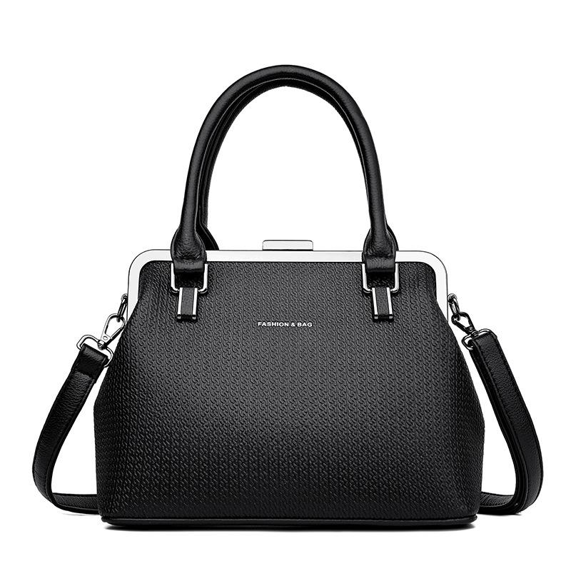 

Shoulder backpack women s new fashion trend clip small square bag European and American retro foreign style simple handbag bag