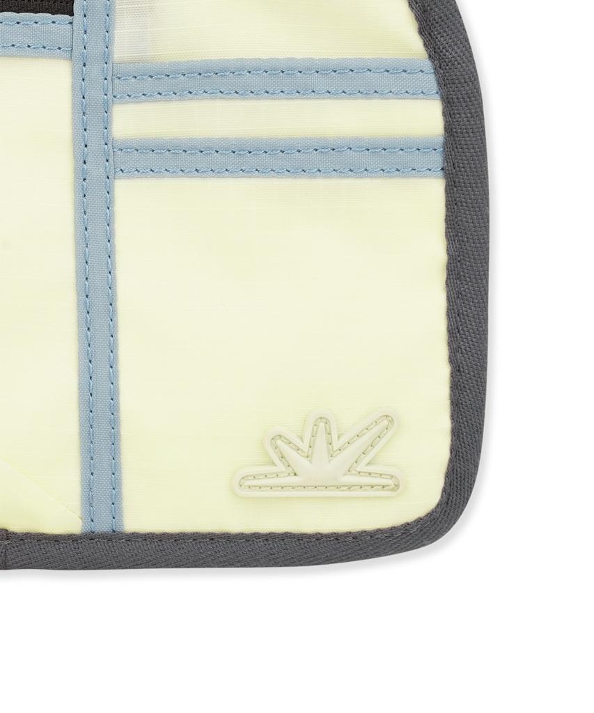 Sunlovetour Noddy Pouch Bag Ivory