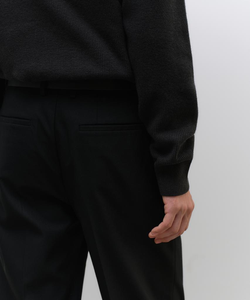 MUSINSA STANDARD Whipcord Straight Hidden Banding Slacks [Black]