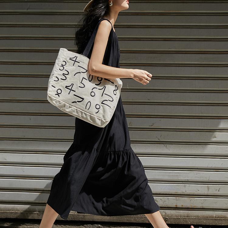 Sukienki damskie Niszowe sukienki z łączeniem Cienkie luźne sto podkoszulek Długa sukienka Plus Size