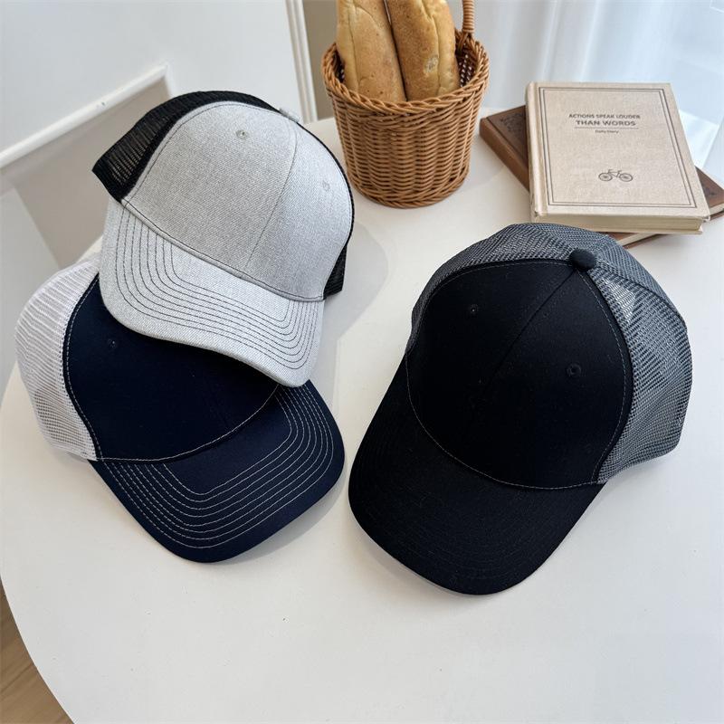 New Summer Hardtop Sunshade Baseball Cap for Men, Trendy Pure Black Casual Mesh Hat, Slightly Curved Along the Light Board, Travel Hat for Women