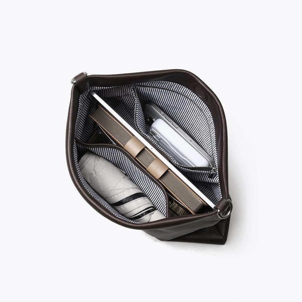 The First Layer of Cowhide Is Simple and High-end, Portable Large-capacity Niche Single Shoulder Braided Belt Bucket Bag, Women's Commuter Bag.