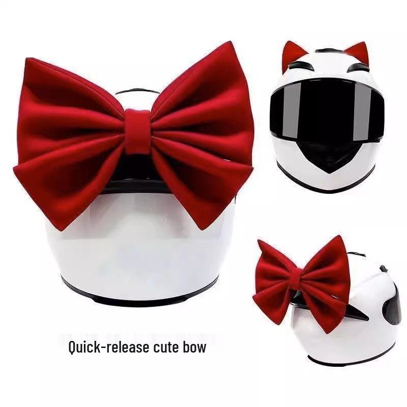 Certified Men's Bluetooth Full-Face Motorcycle Helmet with Trendy Horns for All Seasons.