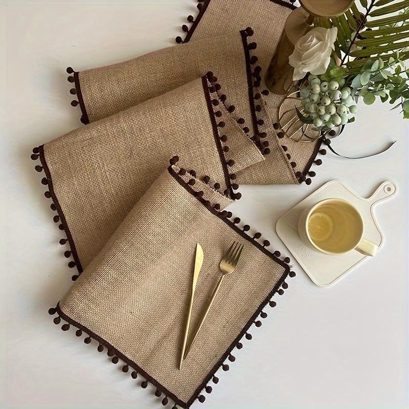Rustic Linen Table Runner - Festive Christmas Design, Woven with Polyester Fibers and Hemp Blend, Perfect for Dining Table and Entryway Decor