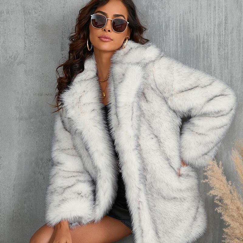 Autumn and winter women's toka fur collar coat coat artificial fur imitation fur coat