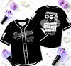 Kpop BTS Baseball Trikot Lila Kurzarm Cardigan Koreanische Streetwear Fan Support Hemd mit Knöpfen Konzertbekleidung für Damen und Herren