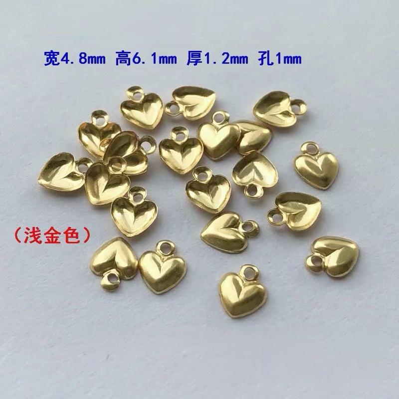 A1078 Non Tarnish Fashion 14k Gold Filled Small Heart Necklace Charm for Gift Gold Filled Pendant