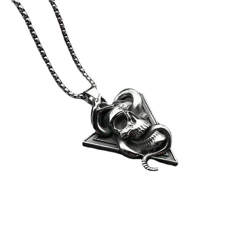 New Retro Skull and Snake European and American Punk Style Pendant Polished Skull Mens Necklace Pendant