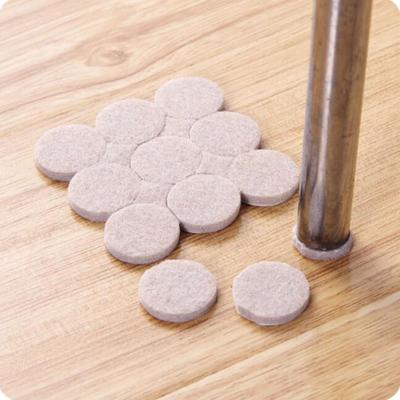 Adesivo per divano resistente all'usura Piedino per tavolo e mobili Tappetino antiscivolo Accessorio per sedia Protezione per pavimenti