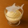 Silicone Ice Cube Mold Shark Shape 4-Grid Flexible Non-Stick Ice Tray for Whiskey Cocktails Juices BPA-Free Dishwasher Safe Multi-Purpose Mold