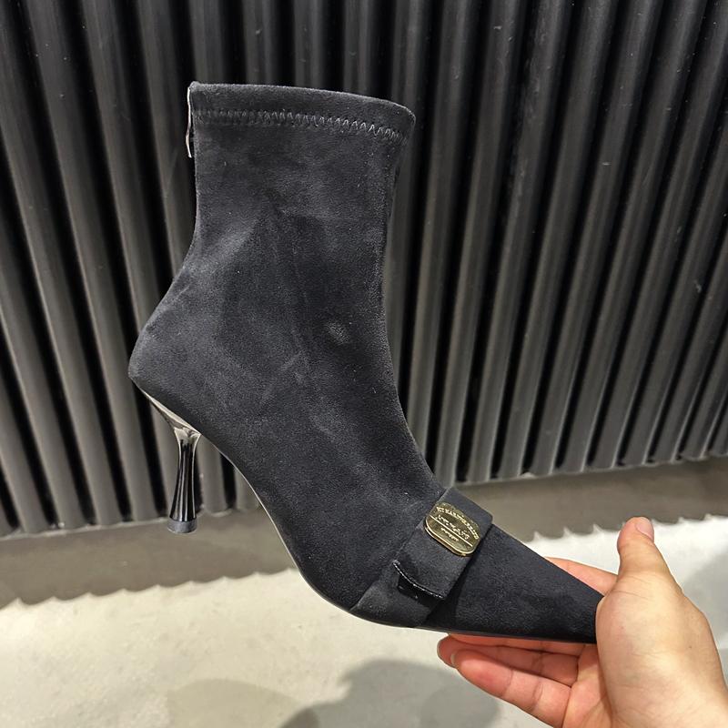 

SUOJIALUN New Brand Women Short Boots Fashion Pointed Toe Slip On Ladies Elegant Ankle Boots Shoes Thin High Heel Chelsea Boots 35