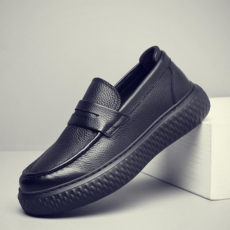 

Men s shoes first layer cowhide men s one-pedal loafers comfortable versatile platform casual leather shoes 2025 autumn new 38