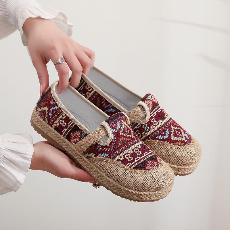 Customized old Beijing cloth shoes summer women's trend comfortable versatile soft sole non-slip mesh one pedal lazy fisherman shoes