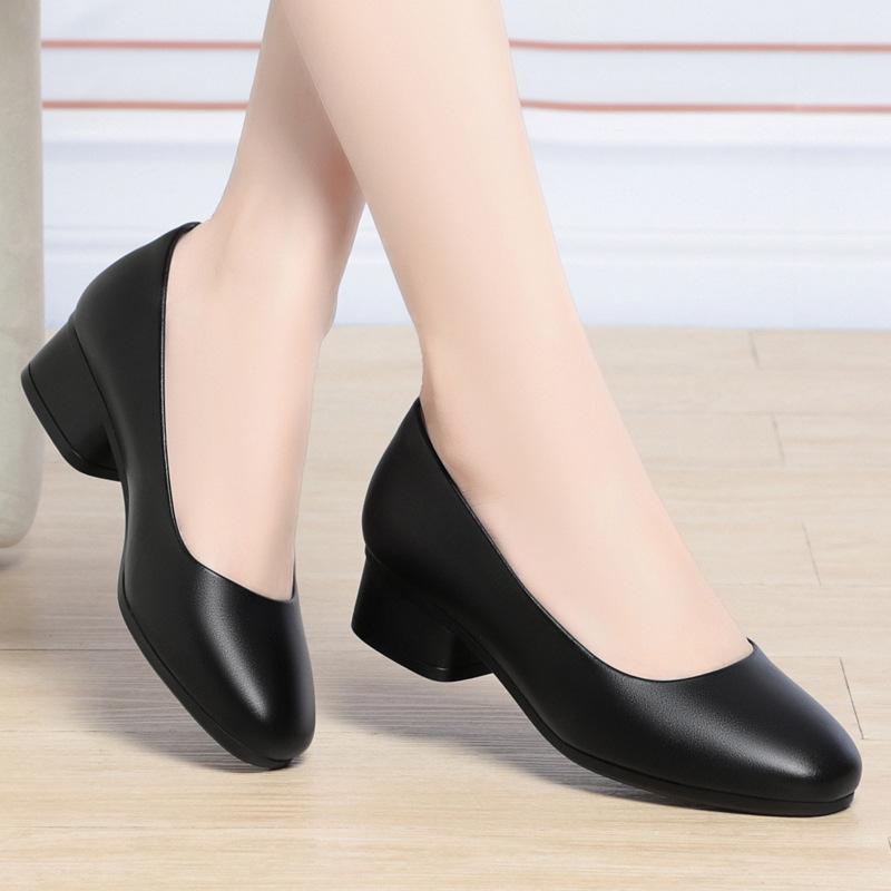 Single Shoes Women's Soft Leather Round Head Thick Heel Medium Heel Professional Women's Shoes Black Work Comfortable Women's Soft Sole  Shoes
