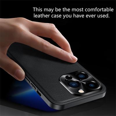 Für iPhone 15 Pro Max Hülle PU+TPU+PC Handy-Rückseite mit Metall-Objektivrahmen