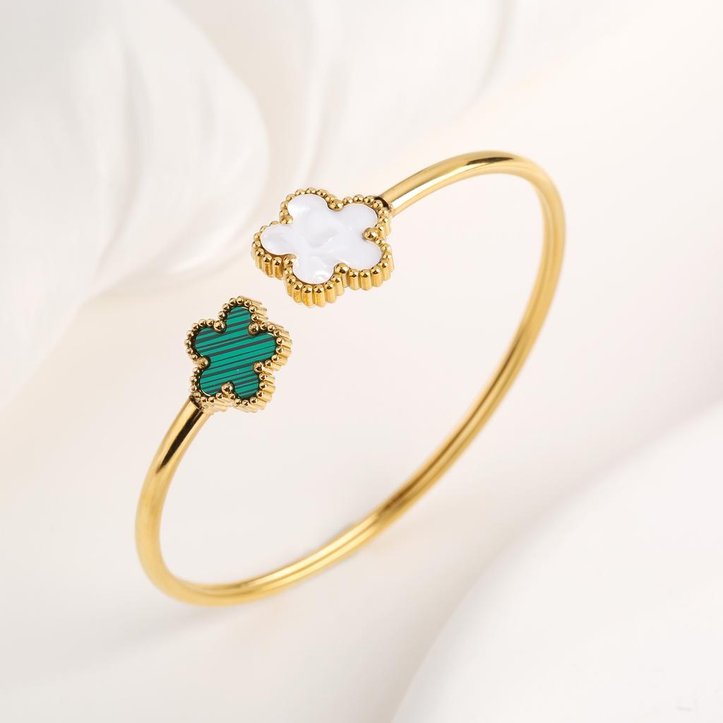 Gold-Plated Stainless Steel Five-Leaf Flower Open Bangle Luxury For Woman Girl Party Lucky Jewelry Accessories Daily Wear Clover