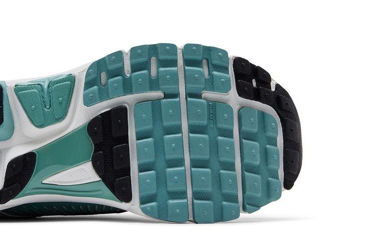 Women's Sneakers Nike Zoom Vomero 5 Cannon (Women's) Summit White/Wolf Grey/Cannon/Metallic Silver