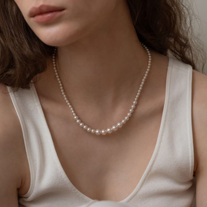 Dawn of Me Crescendo Pearl Necklace
