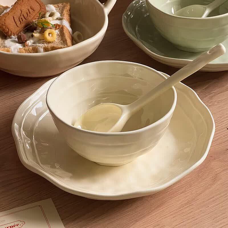 Qiwei Cream Style Ceramic Dining Bowl Set