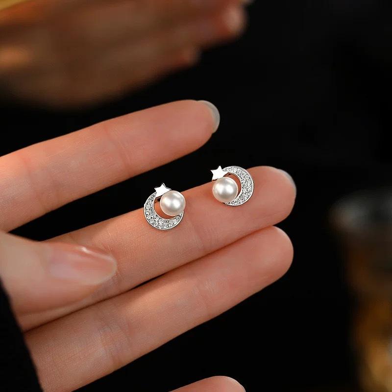 Small star moon pearl full diamond stud earrings women s niche design earrings sweet wind lady temperament ear jewelry