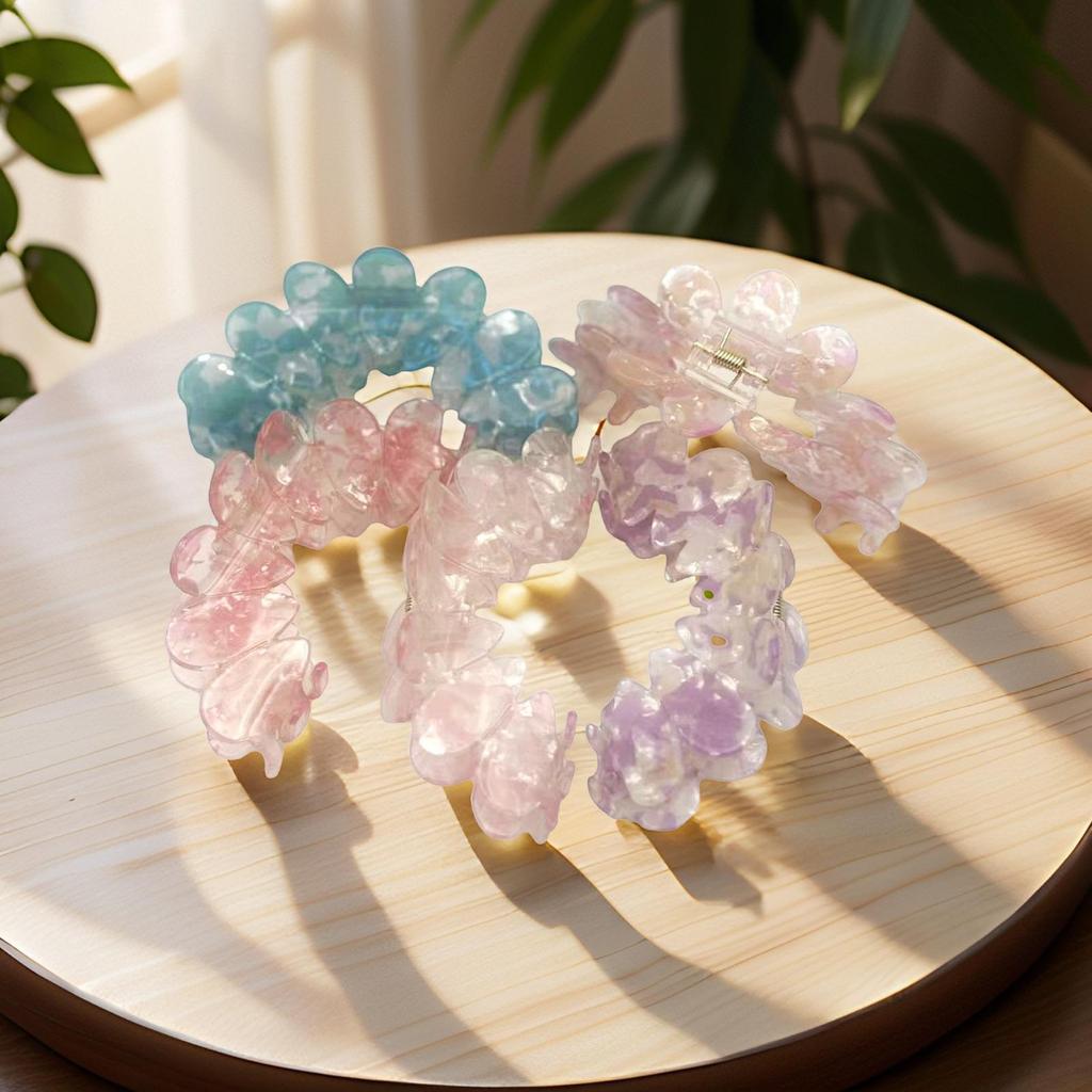 Petal Claw Hair Clip: Elegant Chinese-Style Shark Clip for Women's Updo