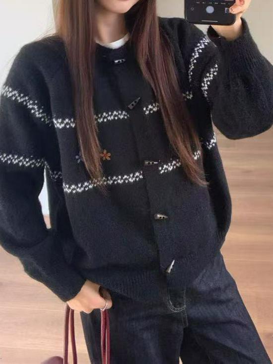 Korean Style Soft Knit Cardigan for Women - Fluffy Horn Button, Retro Embroidery, Lazy Style Sweater for Autumn/Winter