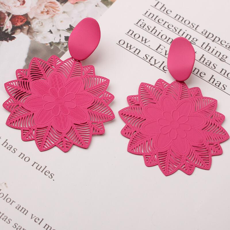 

Sterling Silver Black Floral Earrings - Exquisite & Elegant Korean Style for Women розы красного