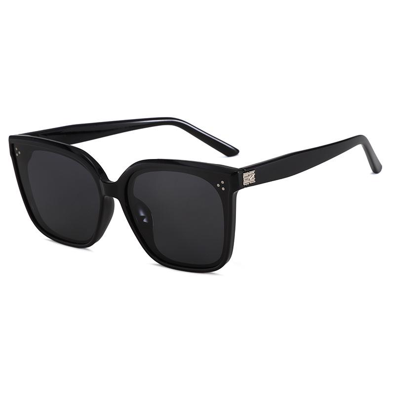 TR Ultralight Polarized Korean Style Sunglasses for Men and Women - Anti-UV Protection, Model OZ006