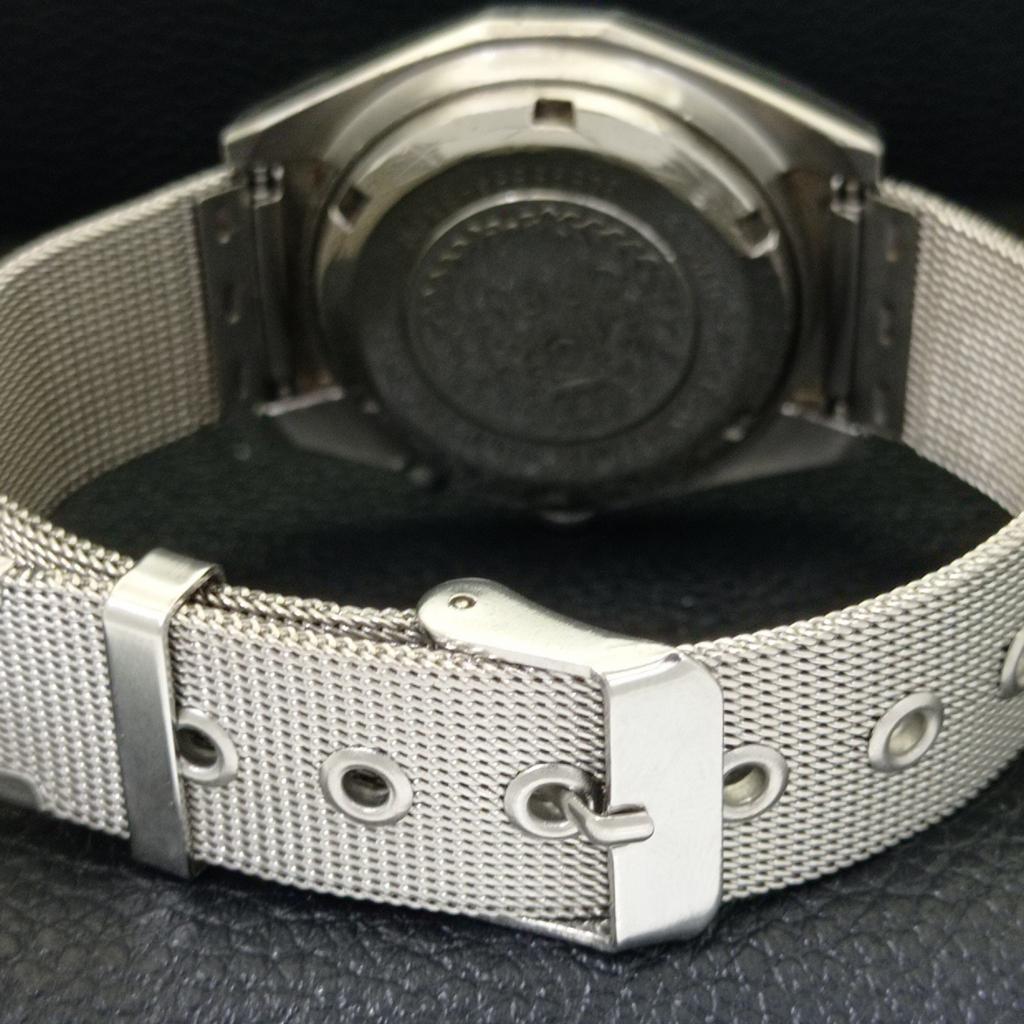 VINTAGE ORIENT AUTOMATIC 46941 JAPAN MENS GREEN COLOR DIAL WATCH A700682-5 R204-a700682