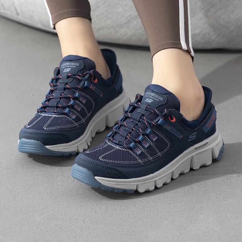 Skechers Women s City Outdoor Casual Shoes US 7.5 / EU 37.5
