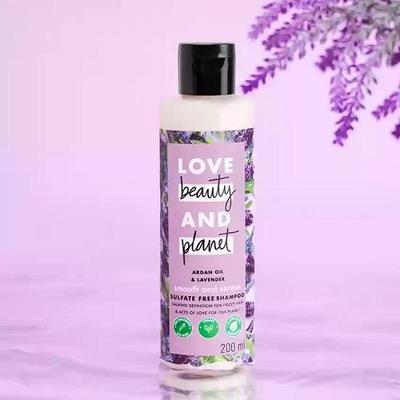 Love Beauty & Planet Argan Oil and Lavender Shampoo for Dry & Frizzy Hair 400 Ml