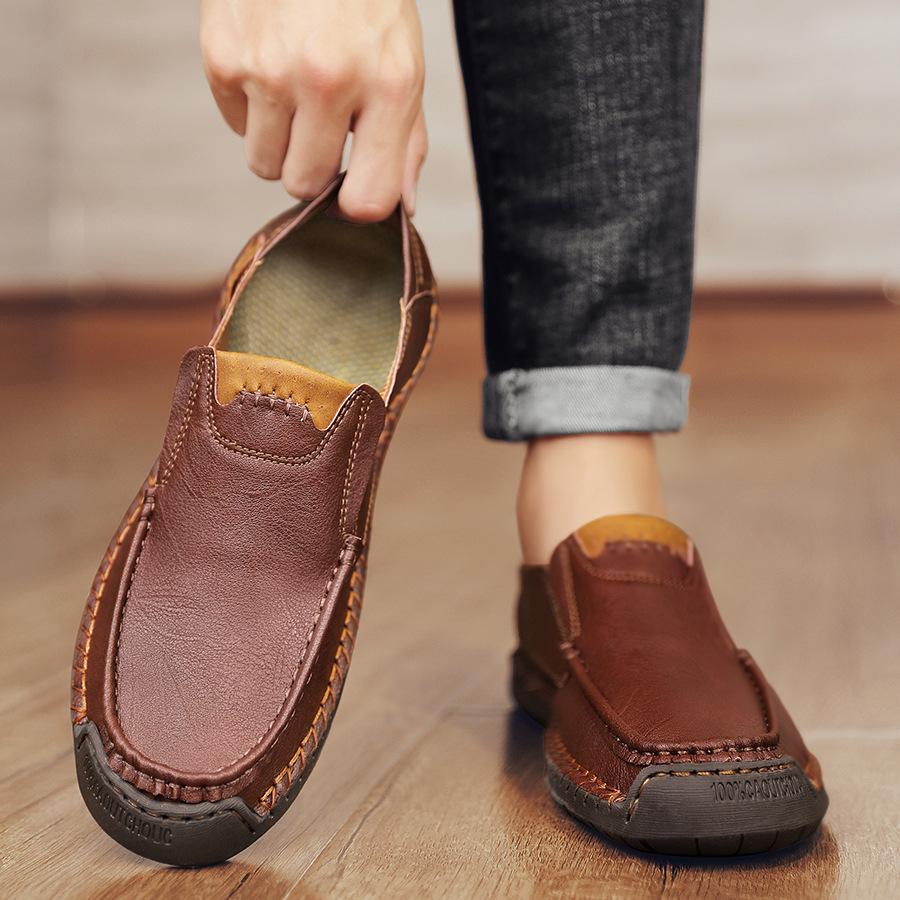 Genuine Leather Soft Soled Bean Shoes Men Handmade Casual Shoes Luxury Brand Loafers Breathable Slip On Italian Driving Shoes