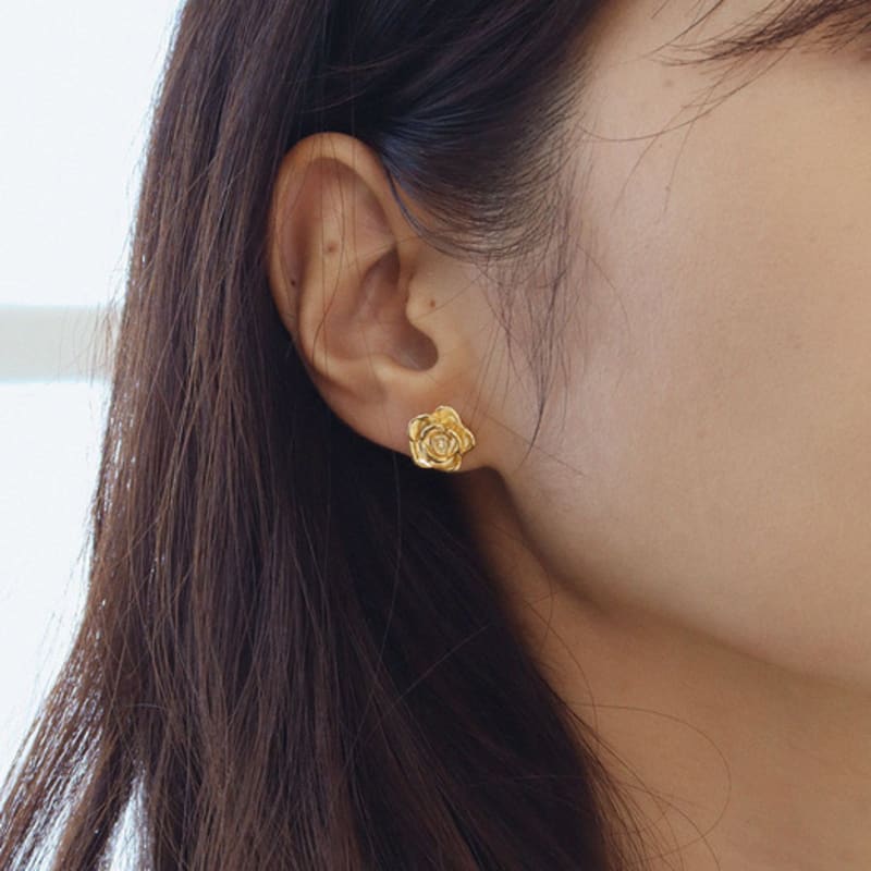 M.atur Rose Day Earring 01