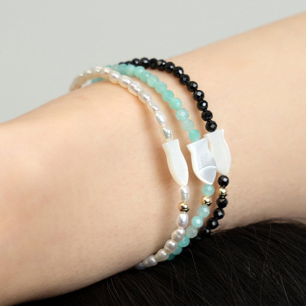 14K Cut Natural Stone Mother-of-Pearl Fish Bracelet (Choose One of Three Types) - A Lucky Gift