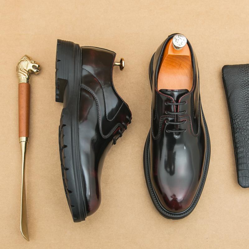 Fashion Classic Handmade Man Oxford Shoes Leather Office Business Formal Flats Luxury Brand Men's Casual British Style Breathable Shoes