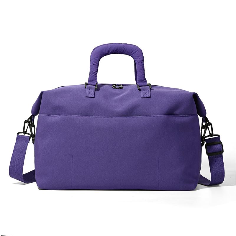 

Lightweight Large Capacity Sports Duffel Bag for Women Waterproof Nylon Gym Bag with Shoulder Strap Travel Weekend Overnight Bag