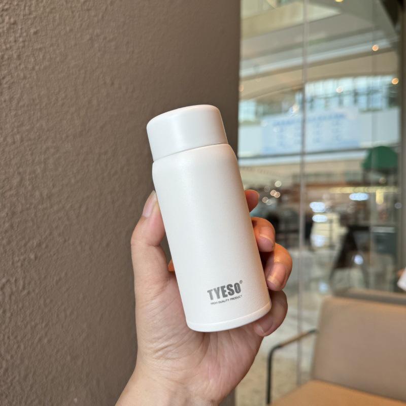 Tyeso 150ml Pocket Mini Thermosbecher - Niedlicher und Kompakter Tragbarer Wasserbecher für Mädchen /