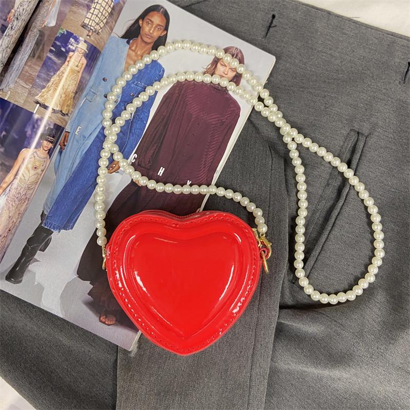 2024 Neue Mode Herzförmige Mini-Tasche Für Damen Stilvolle Perlen Schulter Crossbody-Tasche