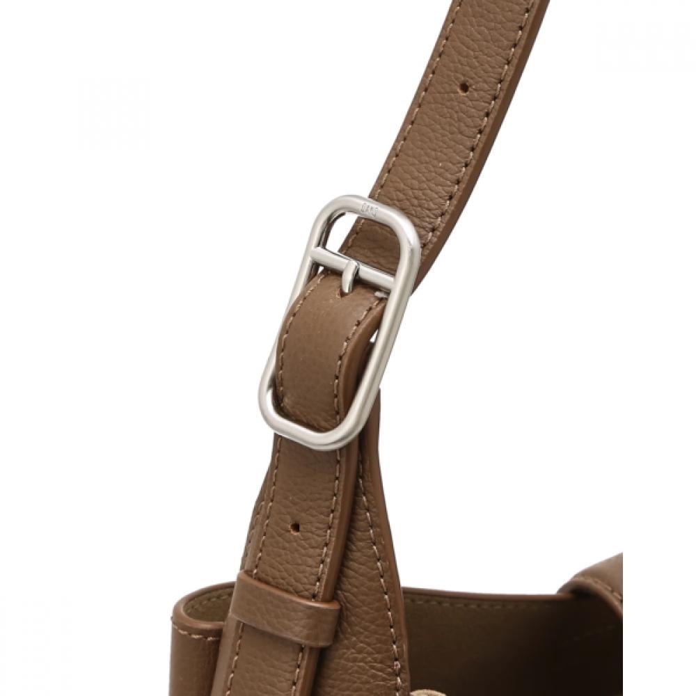 Daks Brown Genuine Leather House Check Decoration Point ShouLder Bag L