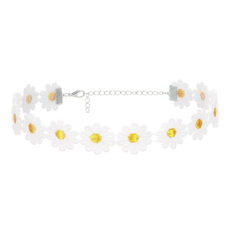 Douyin New Small Daisy Necklace Ins Internet Celebrity Same Niche Lace Choker Flower Necklace