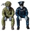 Creative Resin Crafts Halloween Skeleton Ornament, Policeman/Military Gothic Skull Figurine, Creepy Sculptures Dark Style Sitting Pose Sculpture