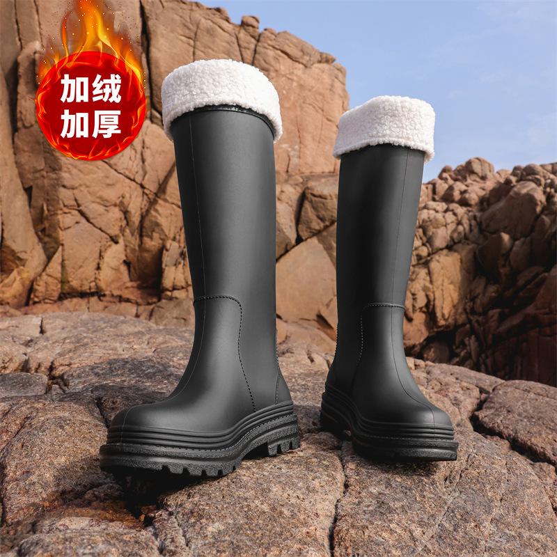 Winter velvet cover thermal rubber shoes women's seaside rain shoes fashion high tube cm platform rain boots exquisite women's water shoes