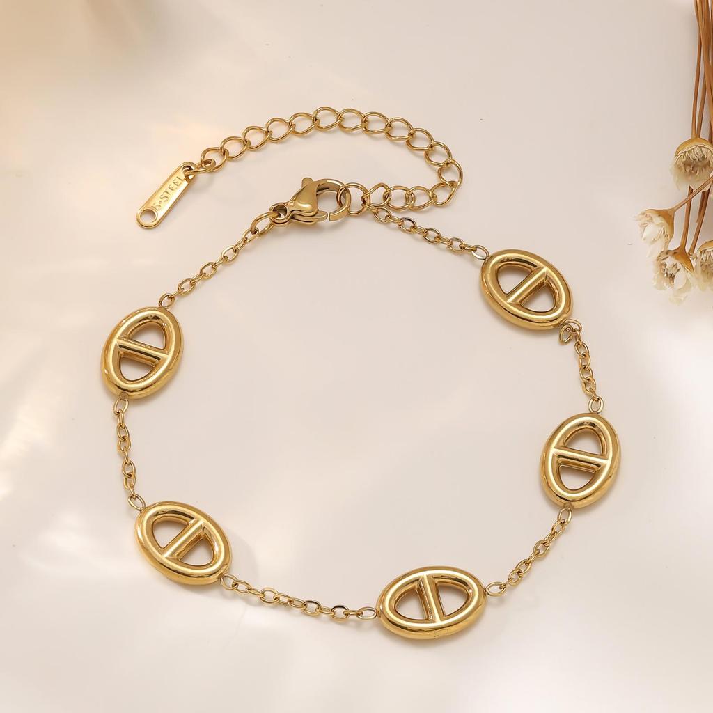 Women's Pig Nose Necklace & Bracelet Set: 18K Gold-Plated, Titanium Stainless Steel, Japanese Design, Color-Fade Resistant.