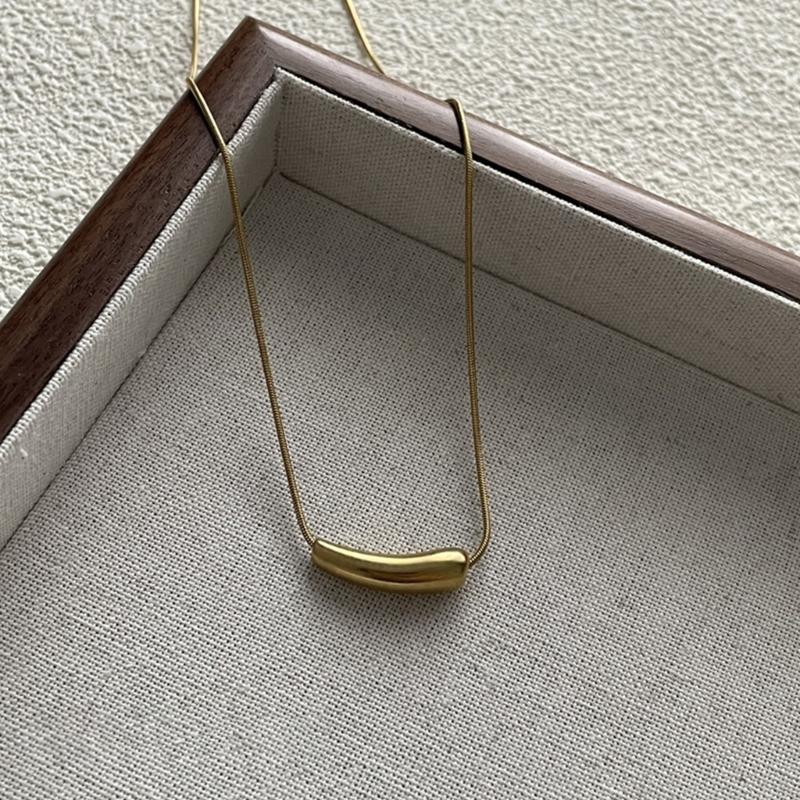 Stainless Steel Heart Necklace Female Temperament Niche Snake Bone Collarbone Chain Student Adjustable Chain Jewelry